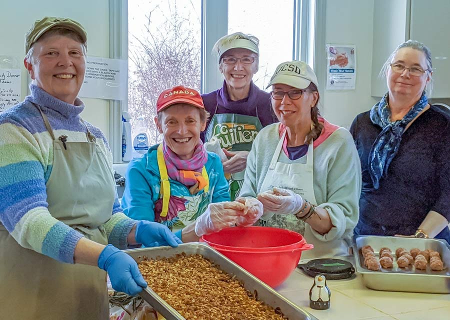 Erin Refugee Action group hosts Syrian/Canadian meal