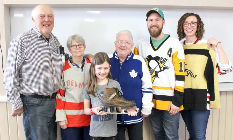 Museum programer provides hockey history lesson