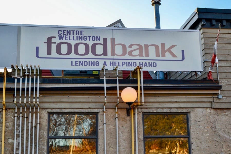 Local food banks to provide holiday cheer despite pandemic