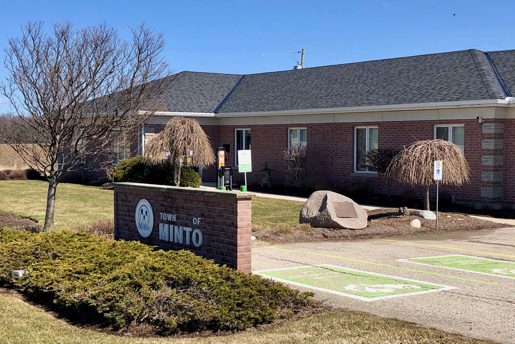 Town of Minto reopening offices July 22