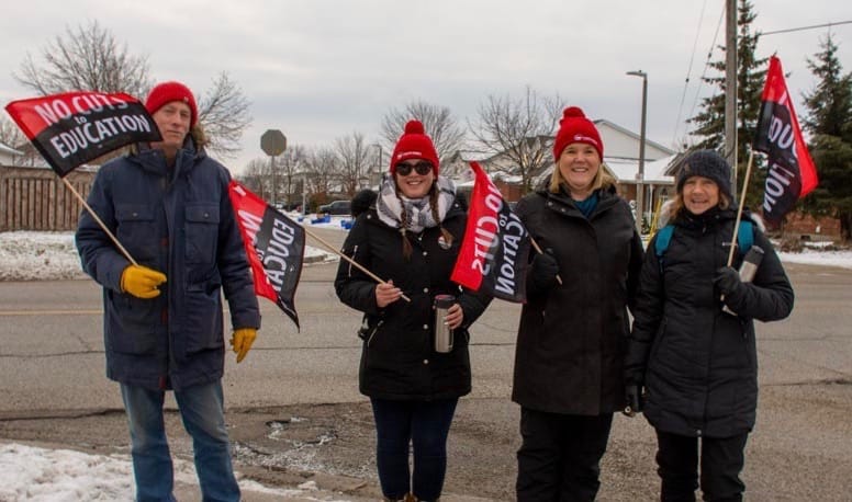 OSSTF members ratify deal with province