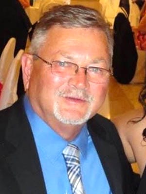 CURRIE, Doug