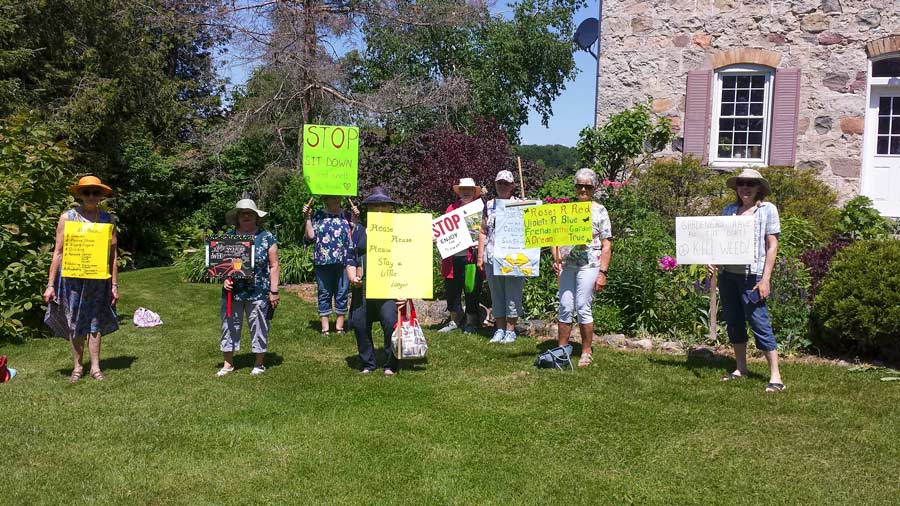 Grand Valley Garden club host garden gathering