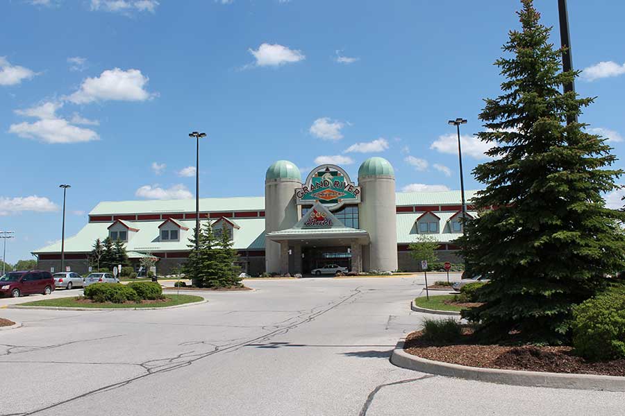 Horse breeders win lawsuit against OLG; government may appeal