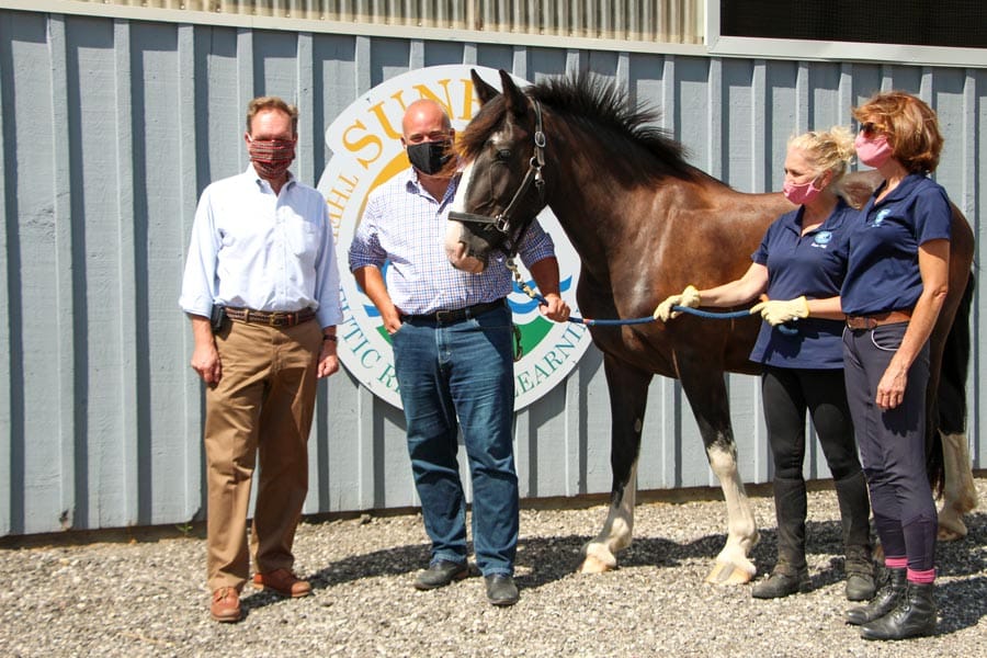 Provincial minister Todd Smith visited Sunrise