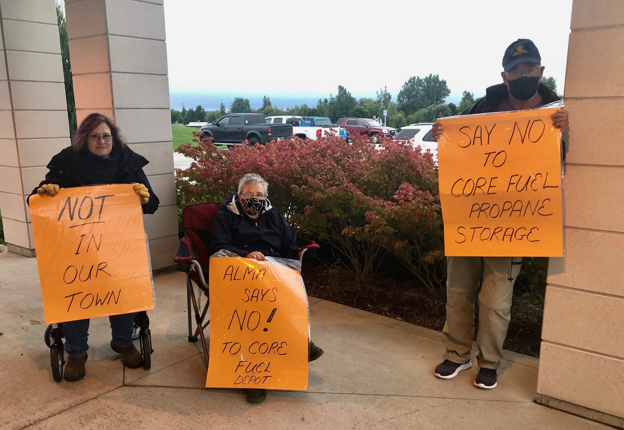 Mapleton council rejects zoning change for bulk propane depot in Alma