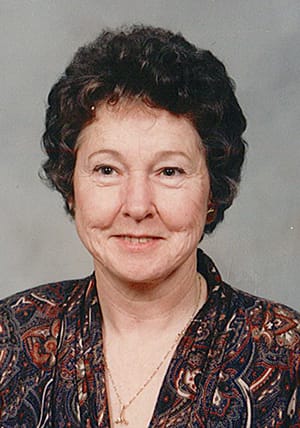 JOHNSTON, Margaret Ila (nee Snyder)