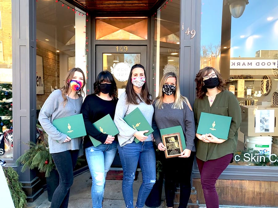 Mount Forest Chamber of Commerce presents Awards of Excellence