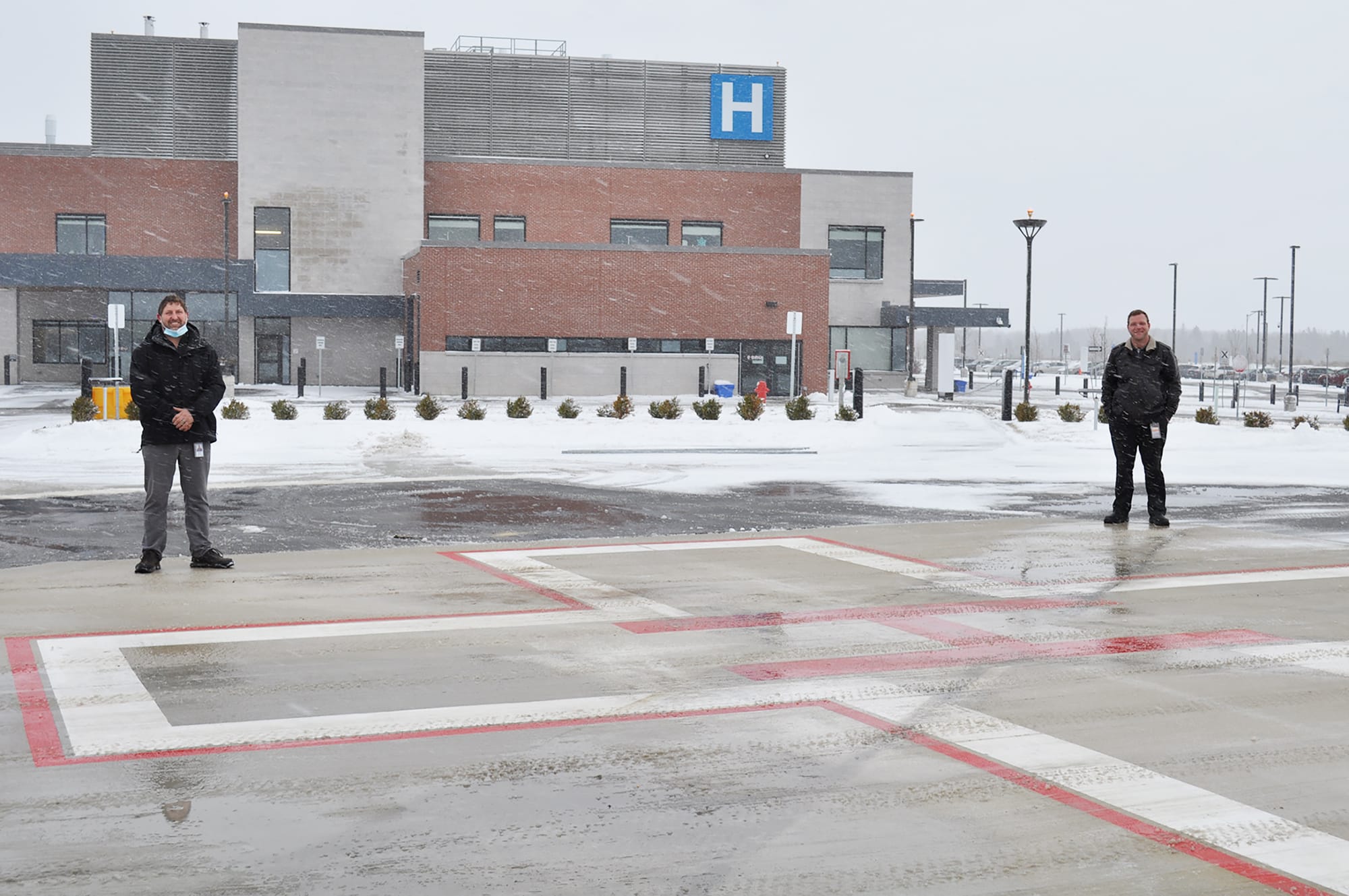 New helipad opens at Groves Memorial Community Hospital
