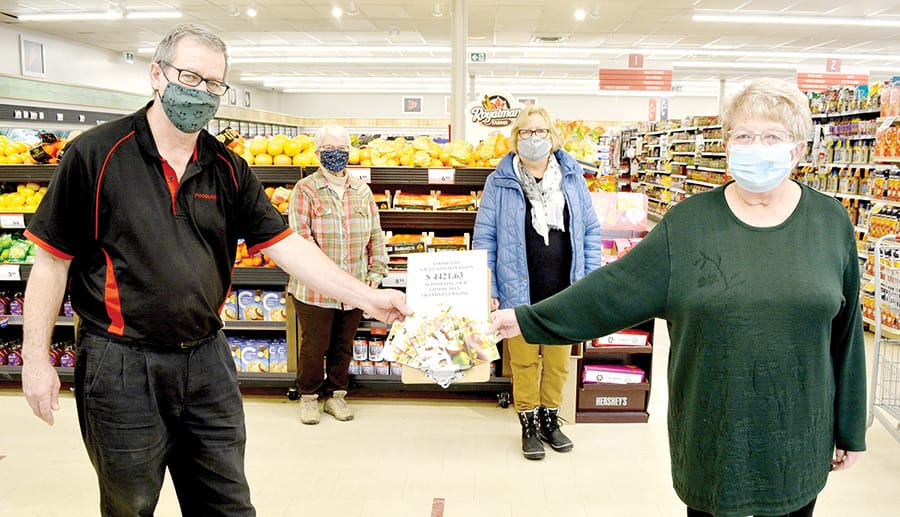 Palmerston Foodland's holiday drive supports Palmerston Food Bank