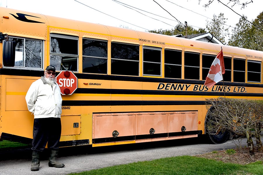 Ponsonby Public School bus driver Gary Willfang named ‘Everyday Hero'