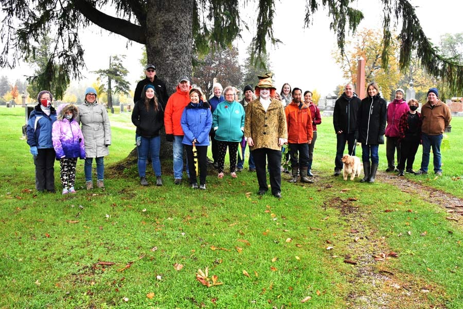 NeighbourWoods sponsored the Elora Cemetery walk