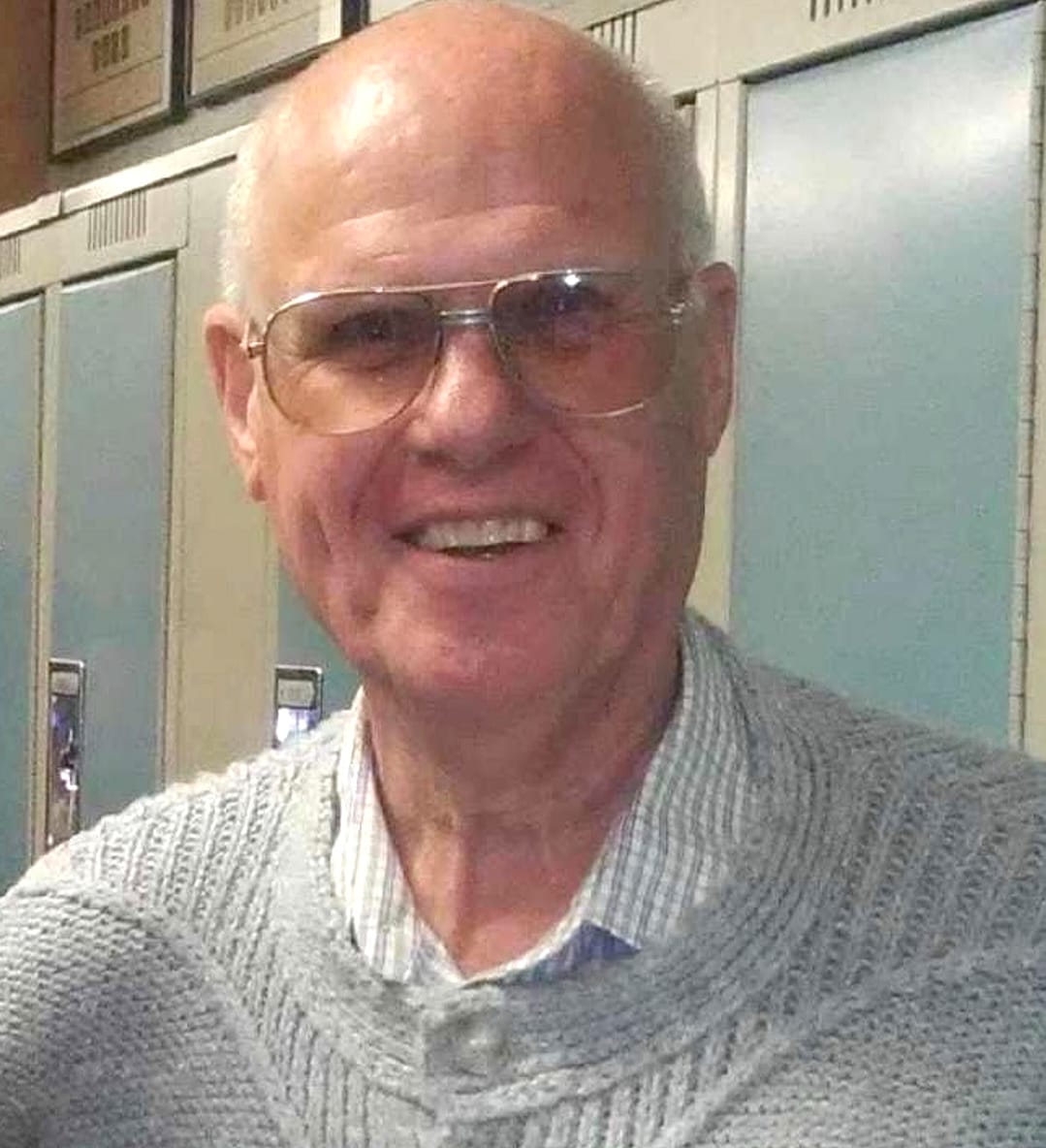 VANDERKNAAP, Tom