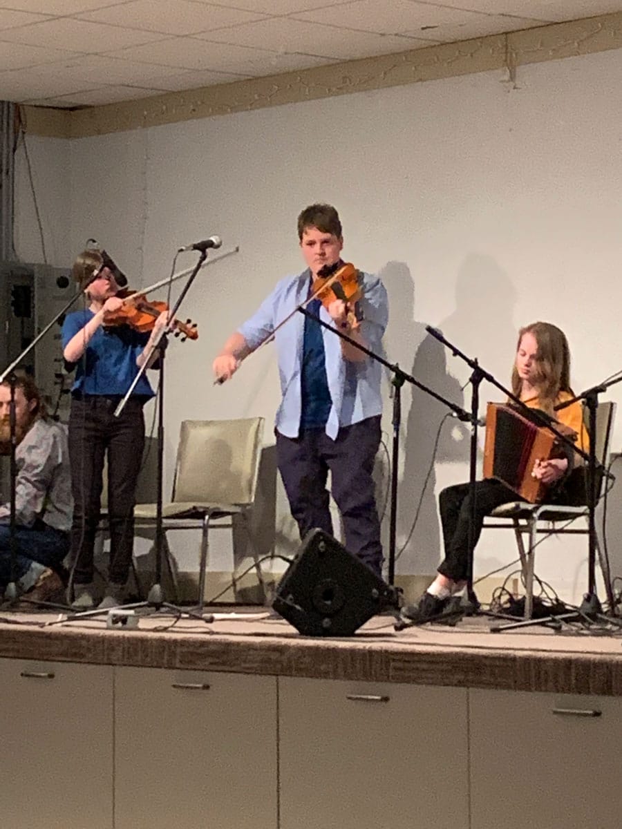 Glowan's Ukraine benefit concert a success