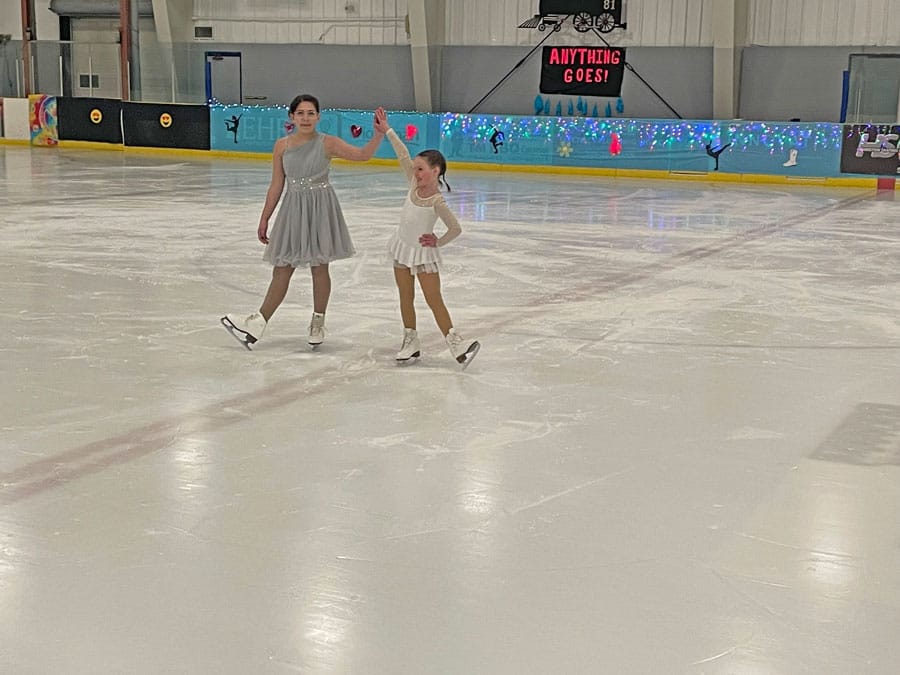 Harriston Skating Club host skating carnival