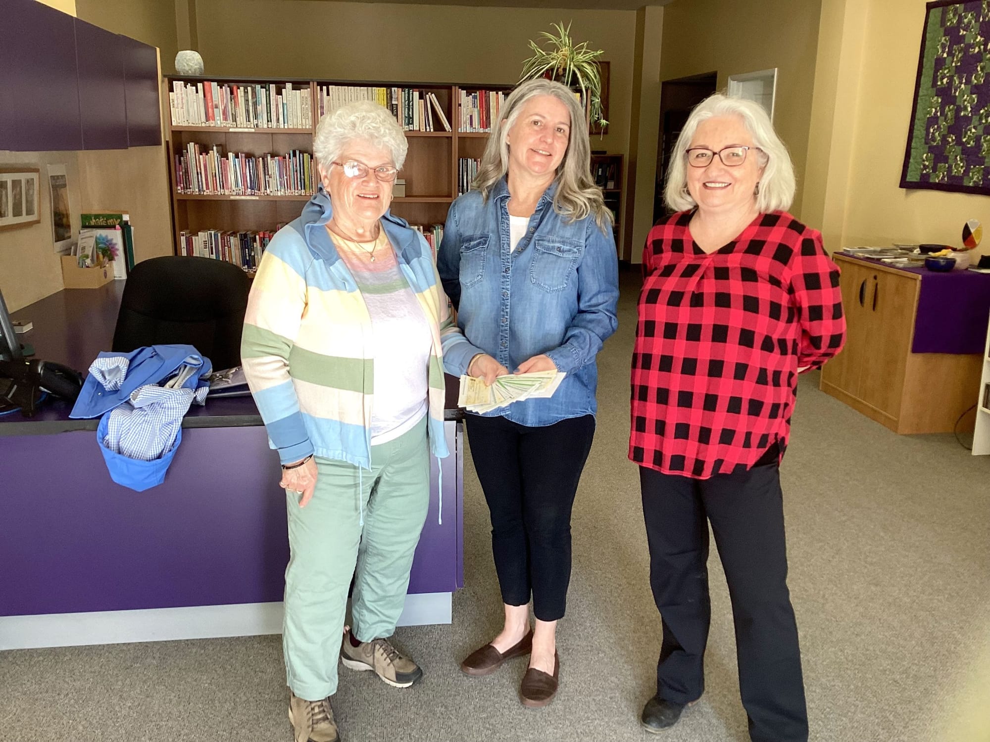 100 Women Who Care raise funds for Guelph-Wellington Women in Crisis