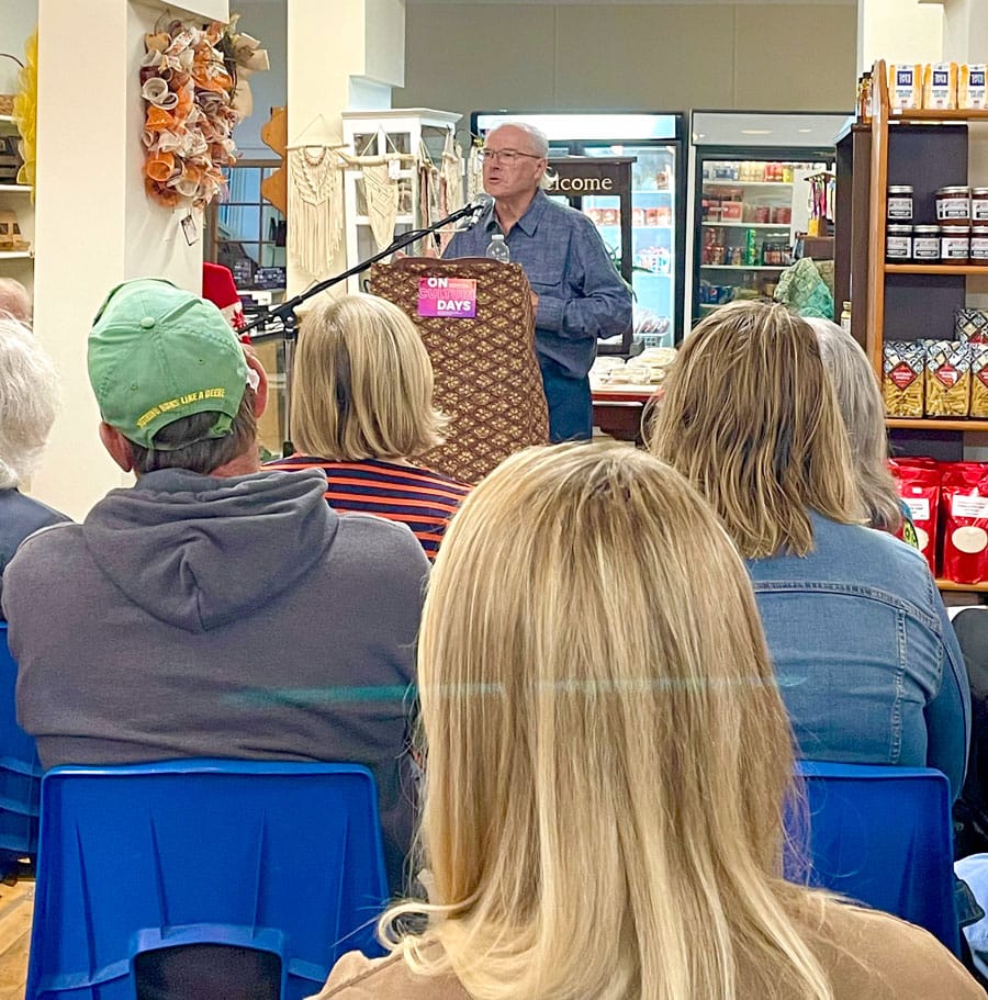 Clifford Country Store hosts coffee house for Culture Days