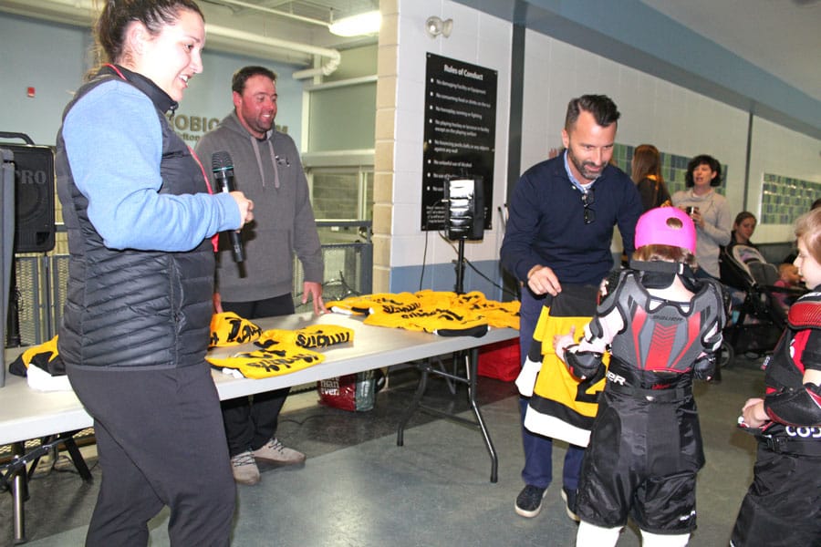 New jerseys for ringette players