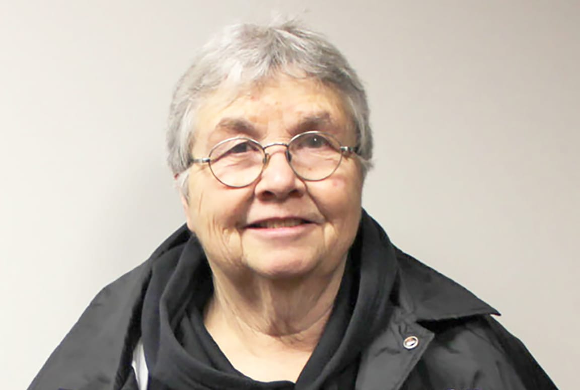 Elora lacrosse trainer recognized for 40 years of volunteer service