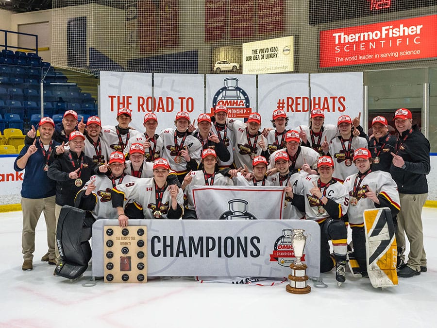 Centre Wellington hockey team wins OMHA championship