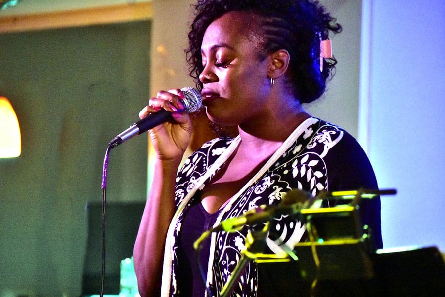 Sensational Elora hosts Jazz night