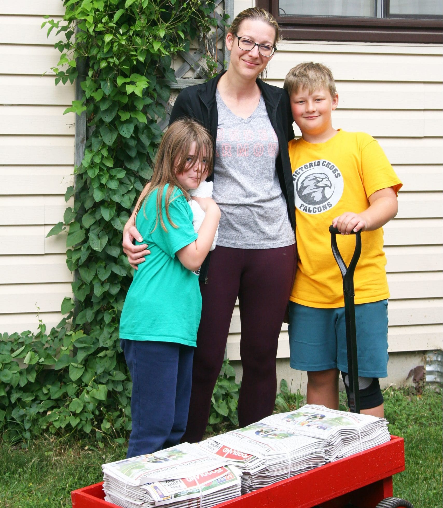 Customer surprises Advertiser carrier with new delivery wagon