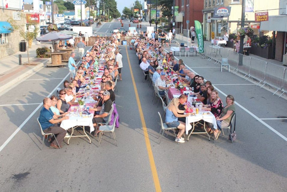 Buffet on the Boulevard part of 2023 Harriston Street Party