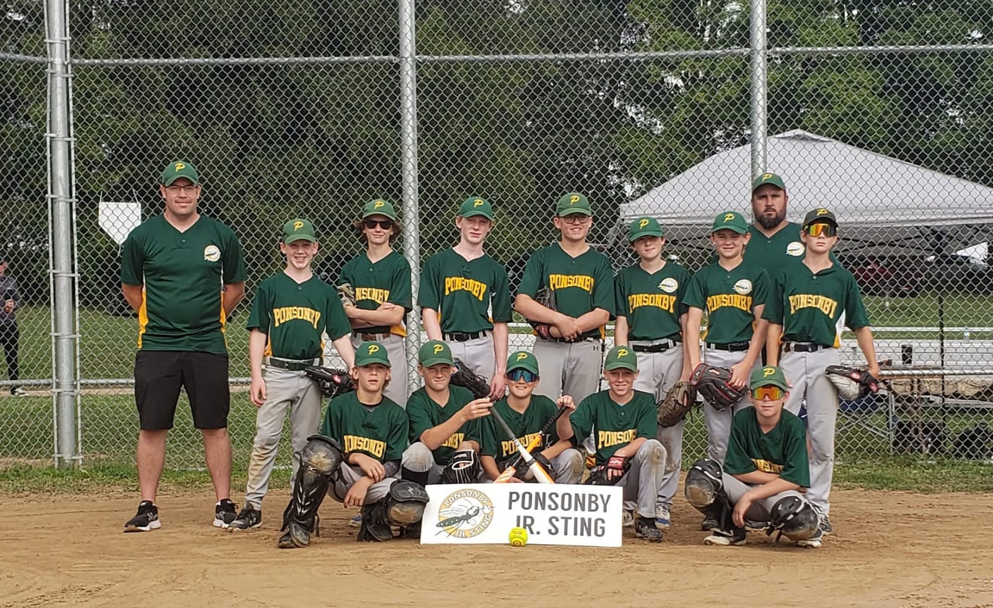 Ponsonby Jr. Sting team participates in Ontario Amateur Softball Tournament