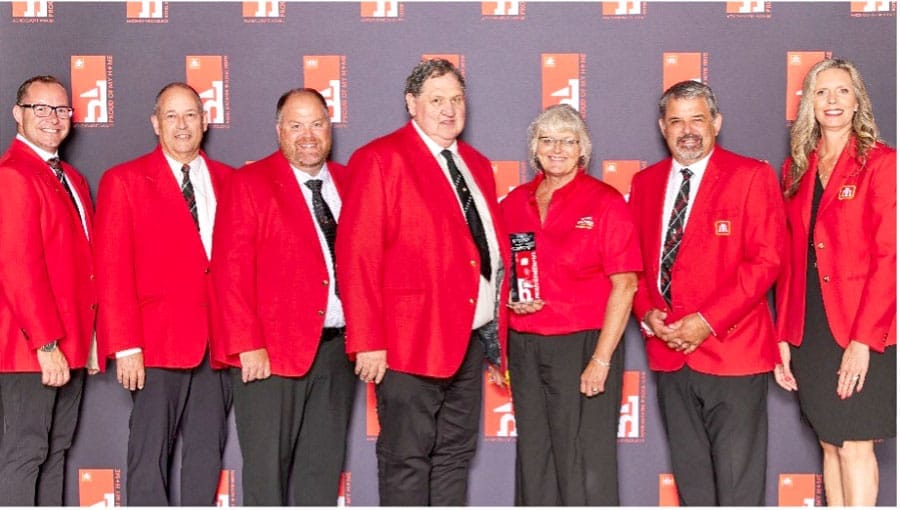 Young’s Home Hardware named Best Home Hardware Building Centre in Central Region