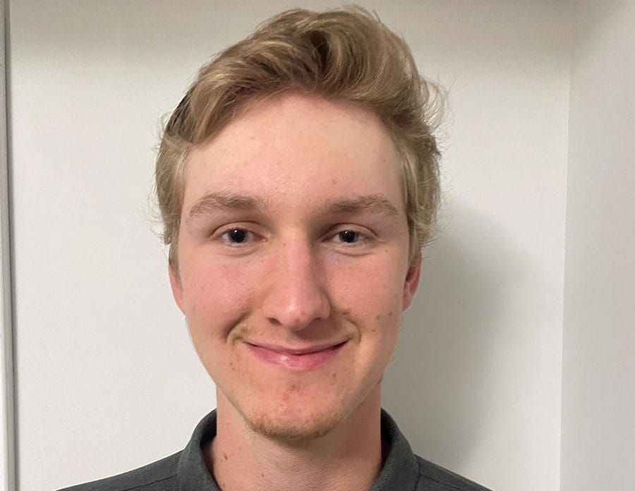 Fergus teen receives $40,000 scholarship to study welding