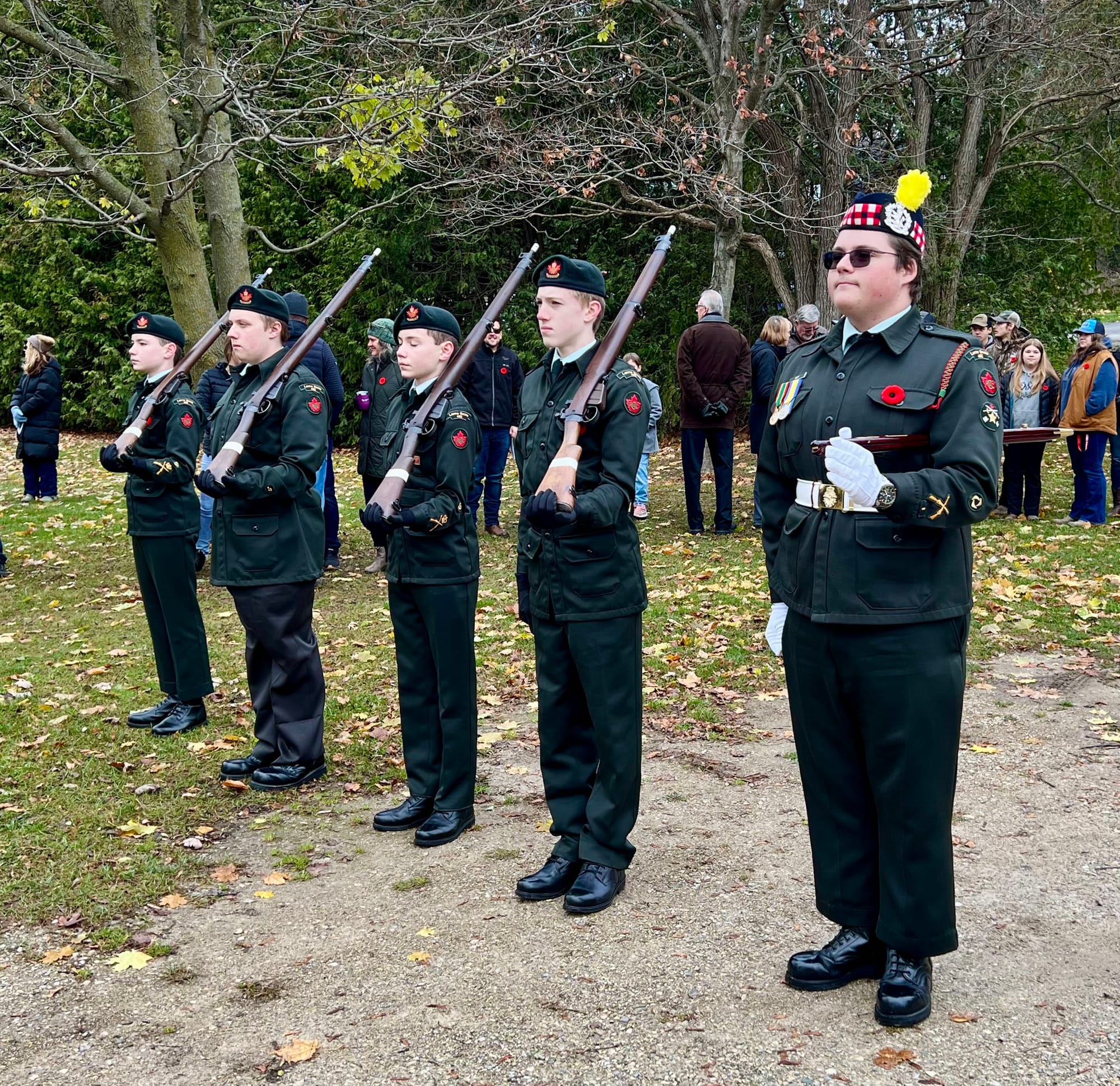 Community gathers to honour veterans in Salem