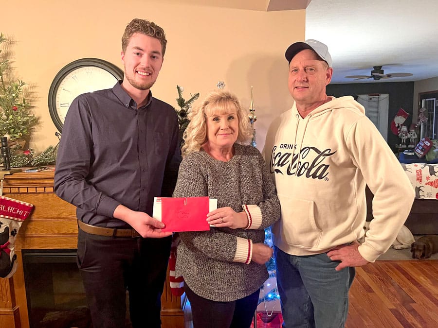 Mount Forest 'Turn on Your Lights' contest winners