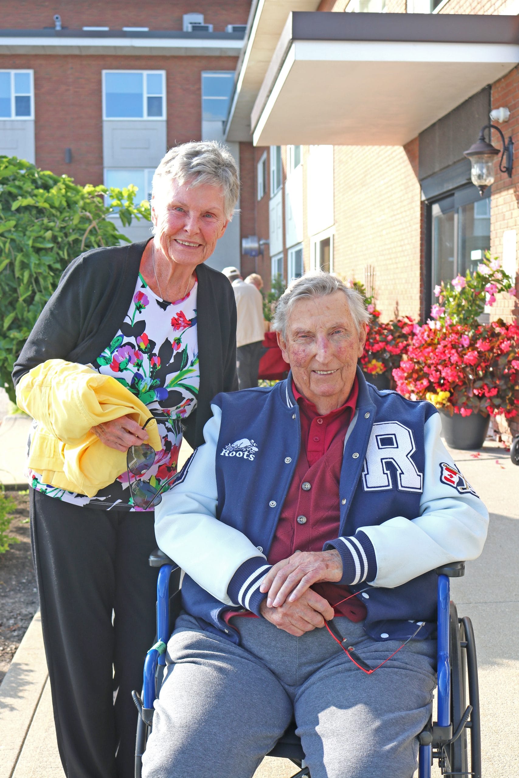 Heritage River holds car show