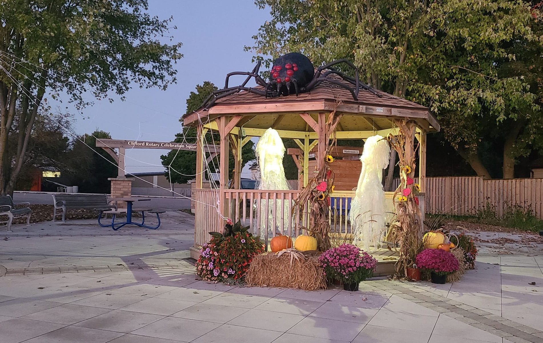 Community invited to participate in ‘Creatures of Clifford’ contest