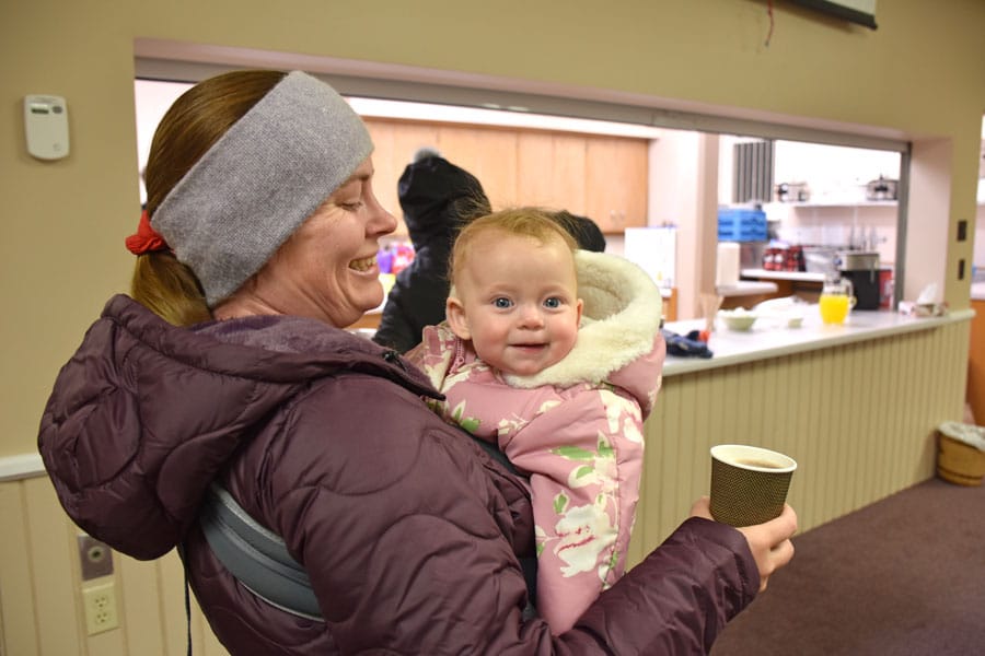 Clifford celebrates Christmas in the Street, Santa Claus Parade
