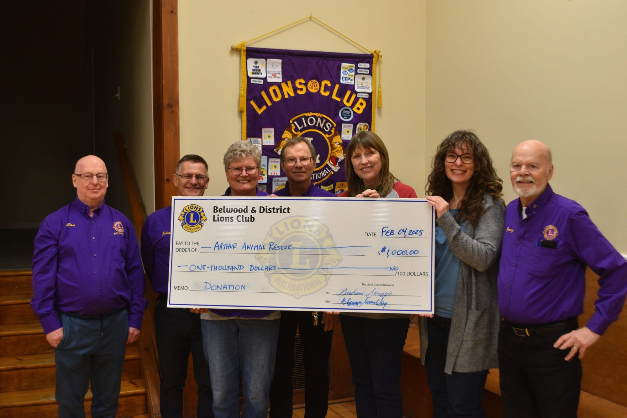 Belwood and District Lions Club donate to Arthur Animal Rescue