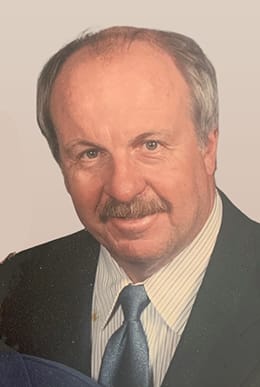 HAMMOND, Greg