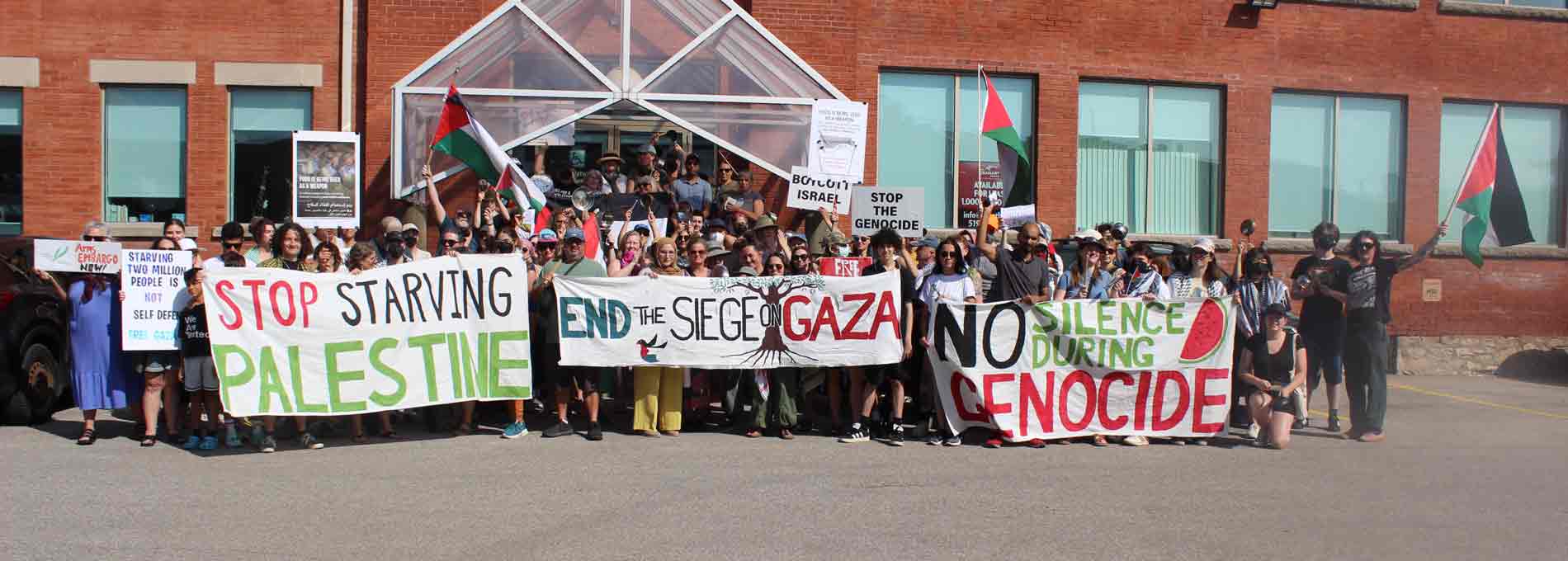 Protestors call for arms embargo, aid to Gaza