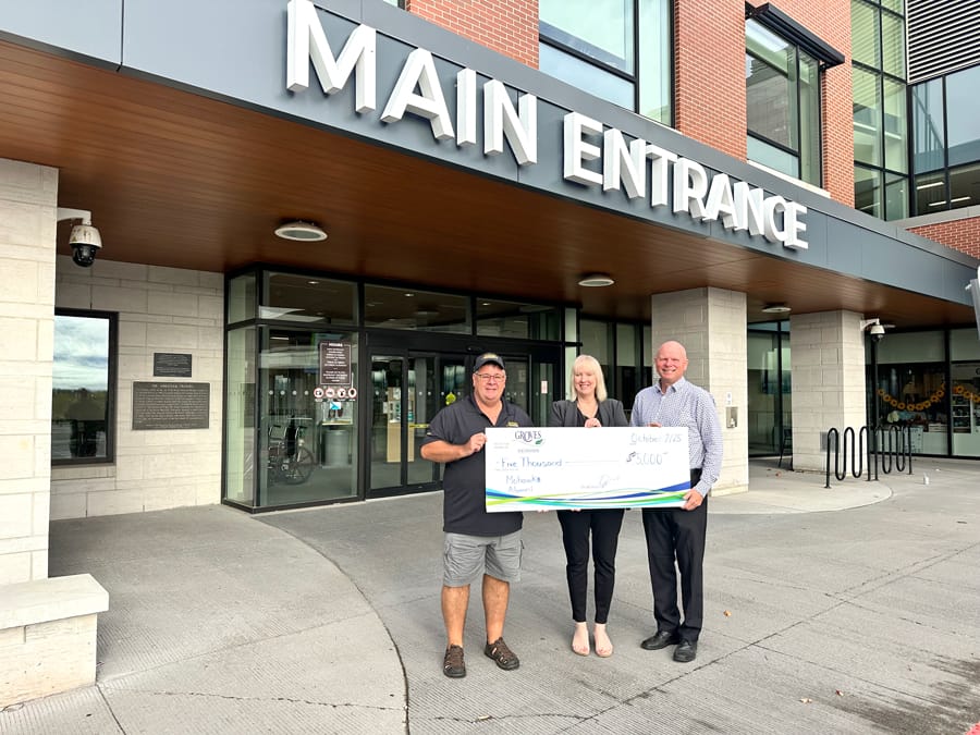 Mohawks Alumni donate to Groves Hospital Foundation