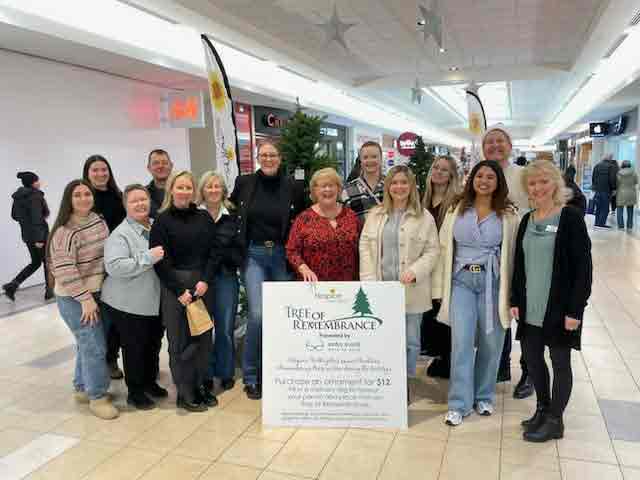 Tree of Remembrance honours deceased loved ones this holiday season