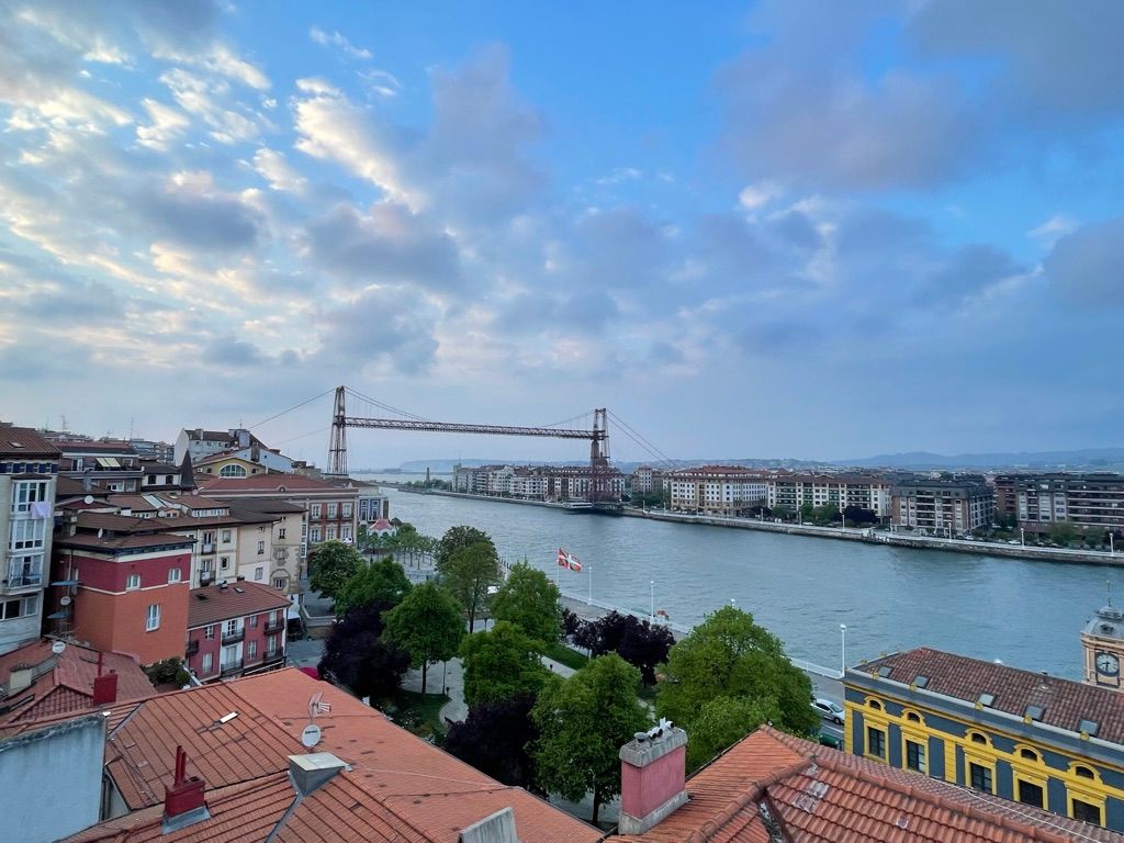 Bridge in Bilbao at sunset. From my own stock of photos. ⓒ Rob Hoeijmakers Bridge in Bilbao at sunset. From my own stock of photos. ⓒ Rob Hoeijmakers