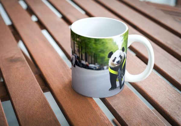 Use Canva to generate an AI image