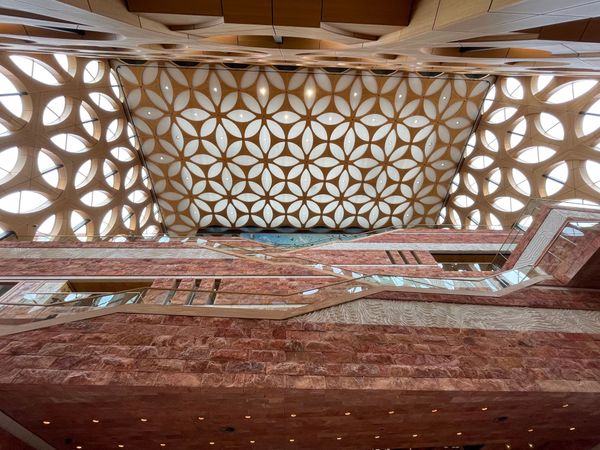 The difference between raster and vector graphics