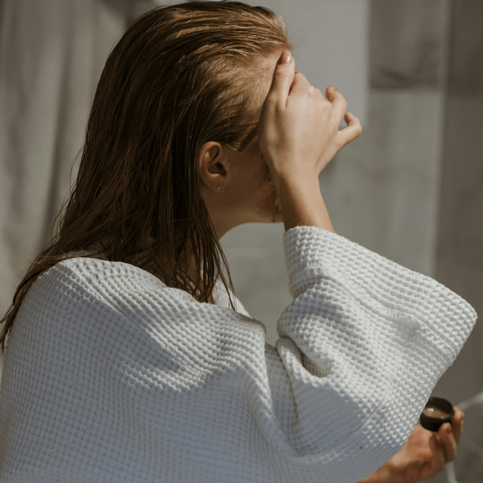 Quench Your Locks: The Best Leave-In Conditioner for Dry Hair!