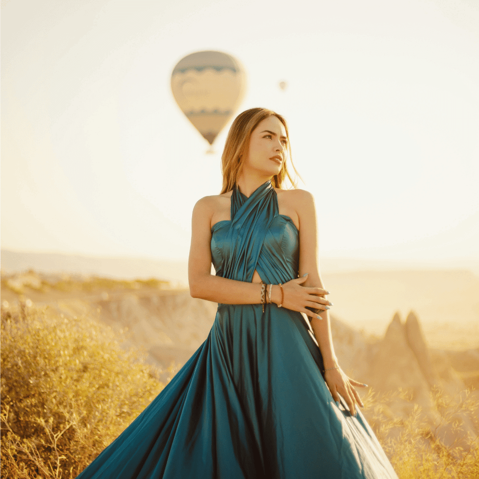 <img src="Summer-Maxi-Dress.png" alt="This is an article photo”>