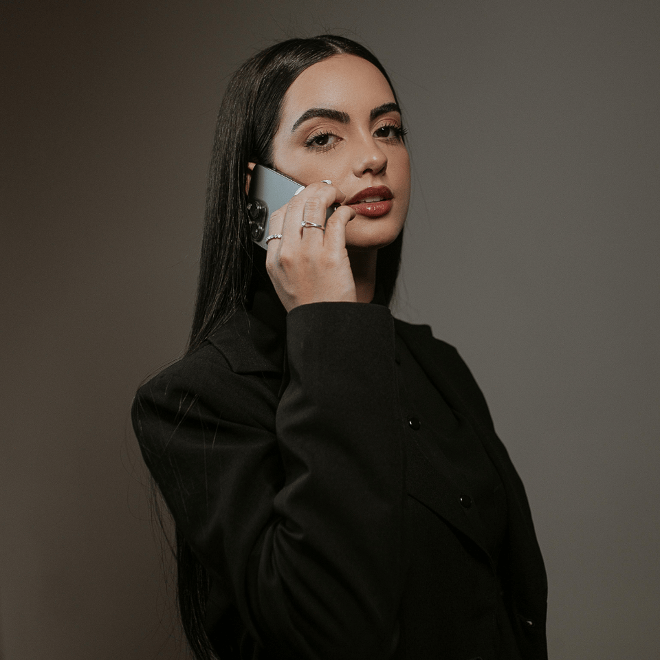 Everything You Need to Know About the Dyson Airstrait Straightener