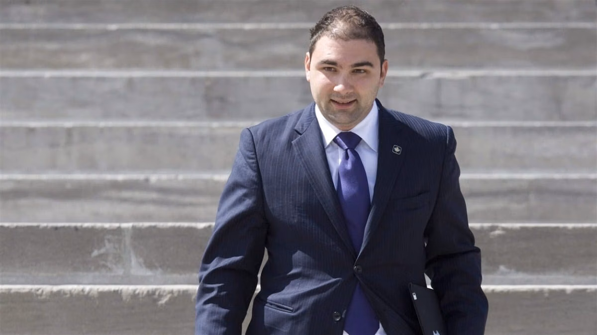 Dimitri Soudas, la tête dans le sable Image principale