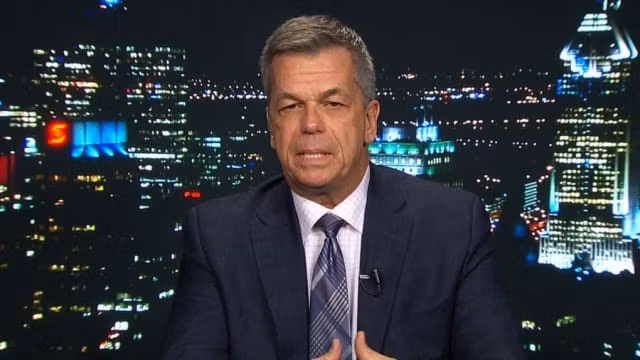 Richard Décarie, sur la gauche Image principale