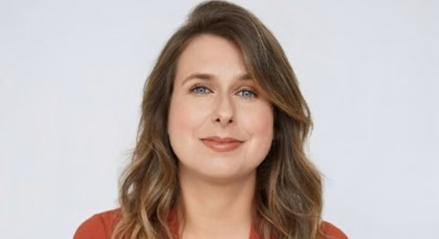 Claudia Hébert, qui voit venir Image principale