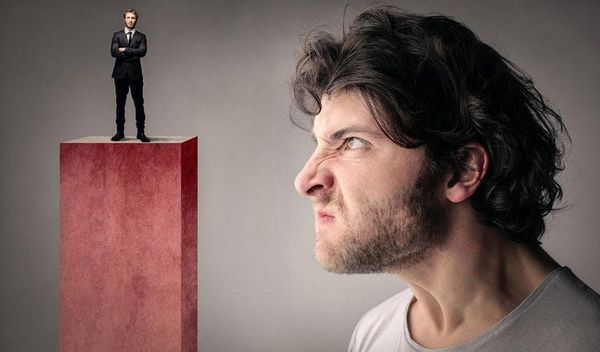 ¿Existen las clases sociales? 💰Anatomía de una autopercepción 🤑